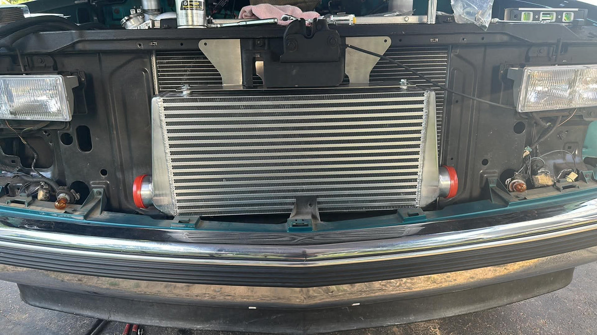 OBS Intercooler bracket set