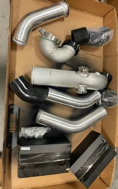 Cold piping kit using V-banded turbo